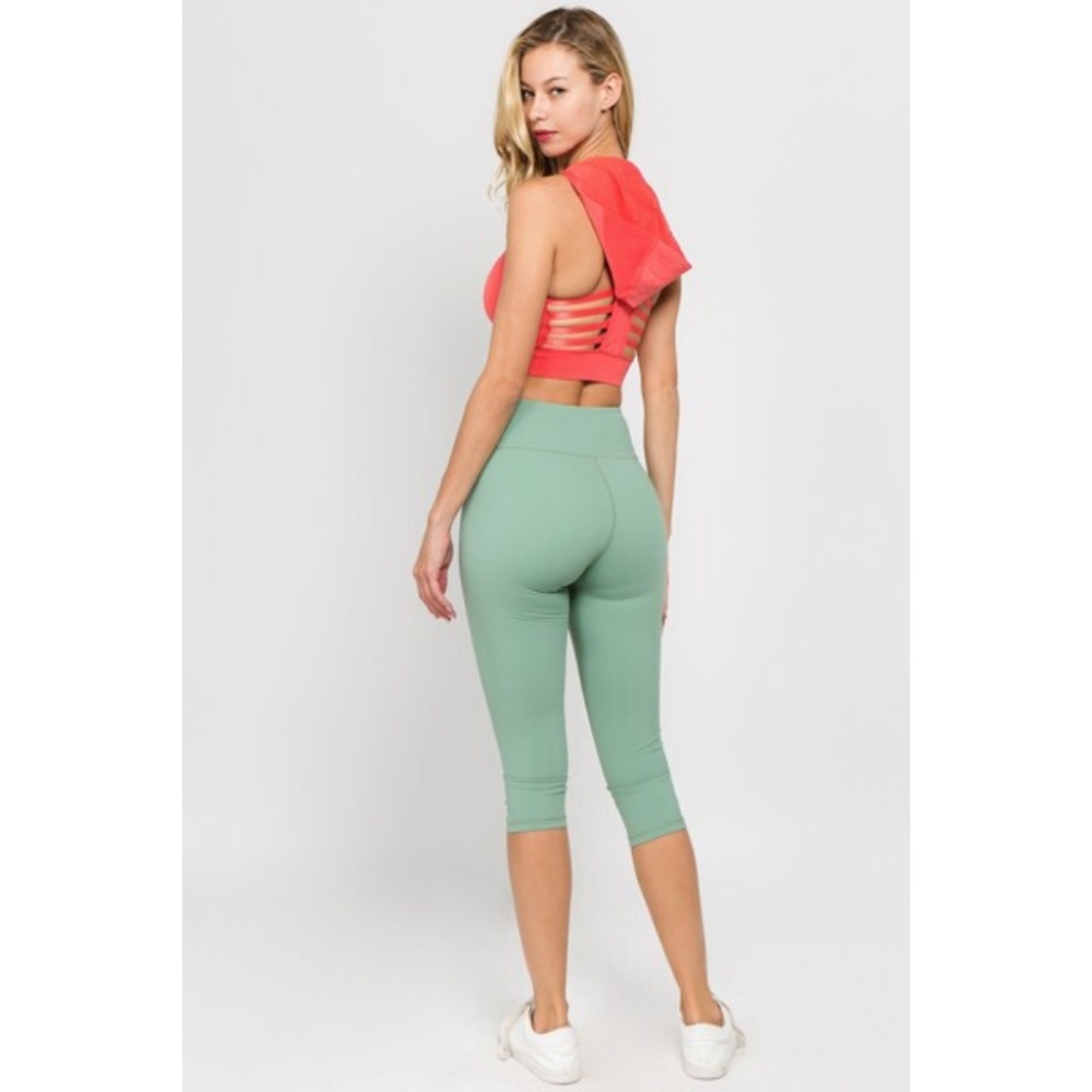 Seamless Performance Style Sports Bra Hoodie Coral - Picture 7 of 8